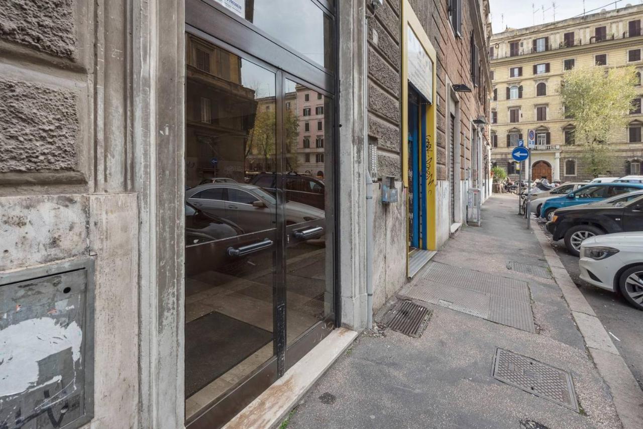 Appartamento Via Umberto Roma Esterno foto